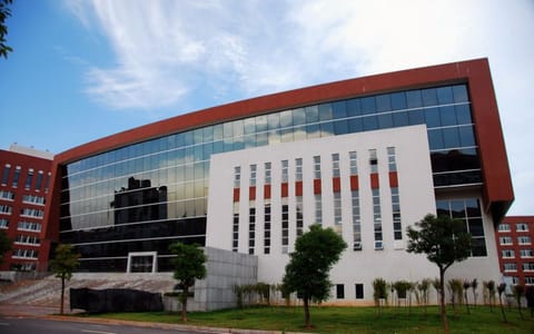 长沙理工大学城南学院·云塘大会堂