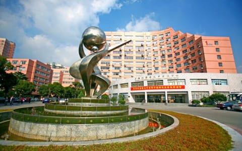 上海外国语大学·校园风光9