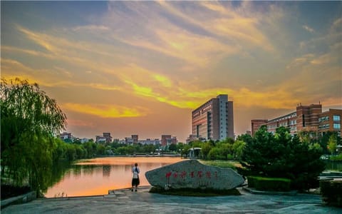 中国计量大学现代科技学院·教学楼3