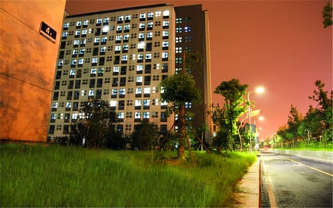 安徽中医药大学·夜色