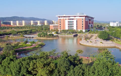 韶关学院·东湖