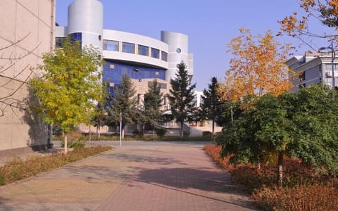 内蒙古工业大学·图书馆2