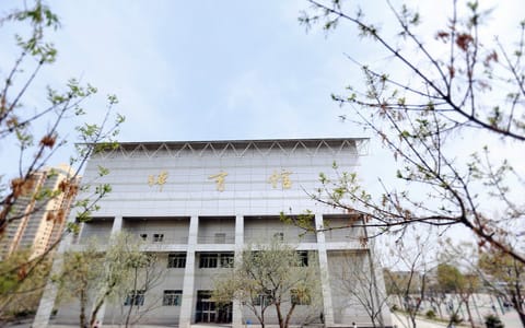 兰州工商学院·校园风光