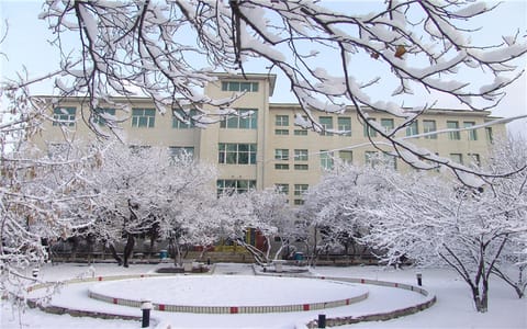 牡丹江医科大学·校园风光2