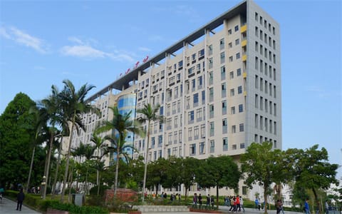 河池学院·格致楼