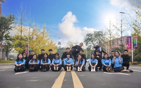 成都轻工职业技术大学·成都纺织高等专科学校2