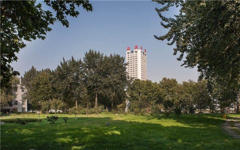 西安建筑科技大学华清学院·校园风光3