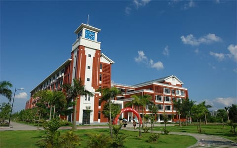 福建中医药大学·自强楼1